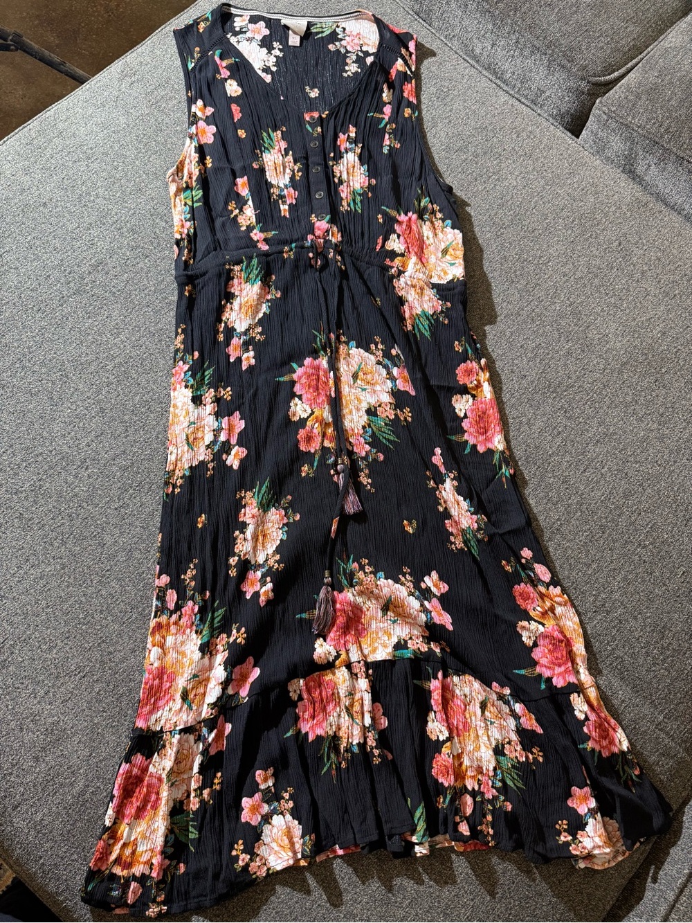 NWOT Knox Rose Floral Black Sleeveless Maxi Dress with Tie Waist